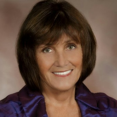 portrait photo of Dee Brestin