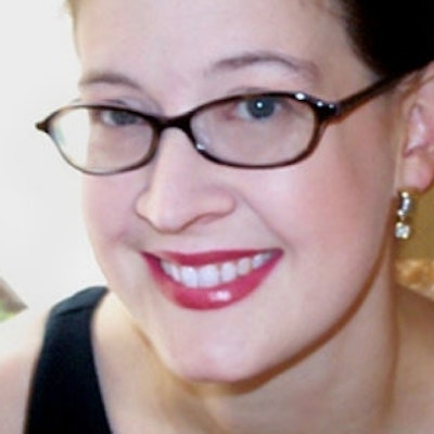 portrait photo of Lisa Samson