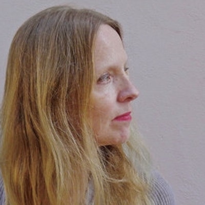 portrait photo of Sarah Arvio