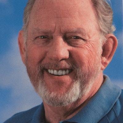 portrait photo of Dave Pelz
