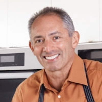 portrait photo of David Shalleck