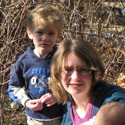 portrait photo of Diane Wright Landolf