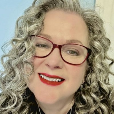 portrait photo of Laurell K. Hamilton