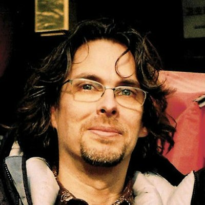 portrait photo of Michael Chabon
