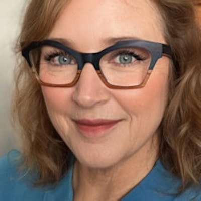 portrait photo of Julia London