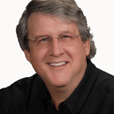 portrait photo of Michael Yapko