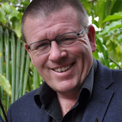 portrait photo of Tony Flowers