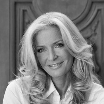 portrait photo of Elizabeth Flock