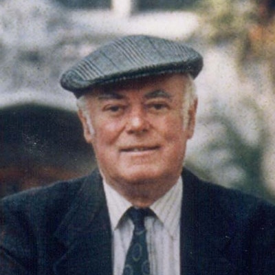portrait photo of Alistair MacLeod
