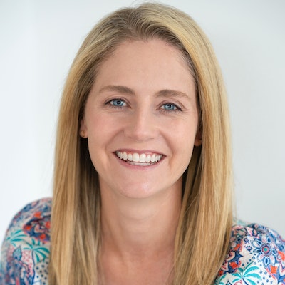 portrait photo of Jenny Jackson