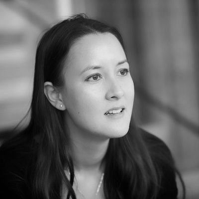 portrait photo of Sarah Howe