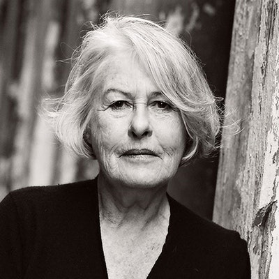 portrait photo of Anne Harvey
