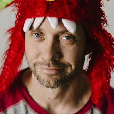 portrait photo of Clint Greagen