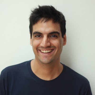 portrait photo of Vijay Khurana