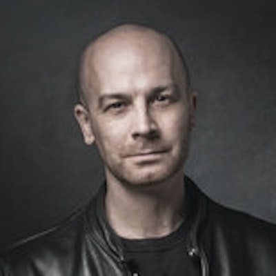 portrait photo of Scott Sigler