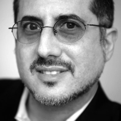 portrait photo of Barton Gellman