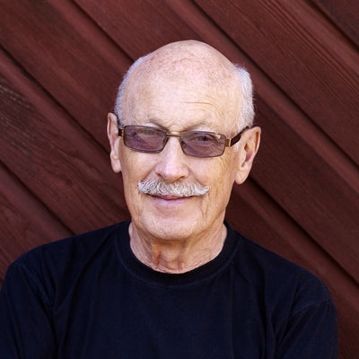 portrait photo of Ivan Donaldson