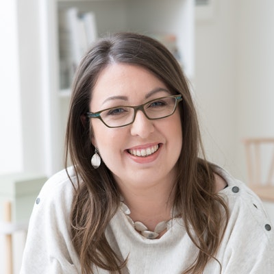 portrait photo of Ruth Ware