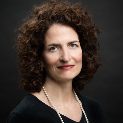 portrait photo of Charlotte Gordon