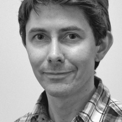 portrait photo of Tom Wainwright