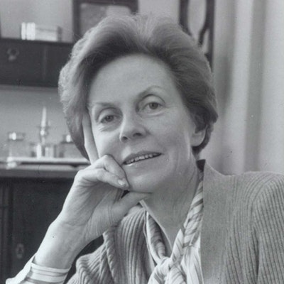 portrait photo of Jill Ker Conway