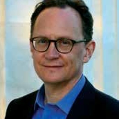 portrait photo of Mark Landler