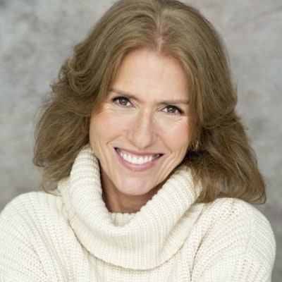 portrait photo of Maureen Fergus