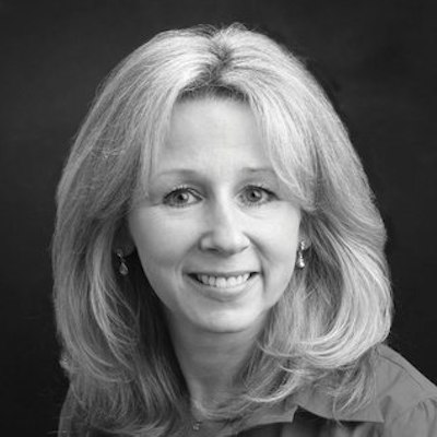 portrait photo of Lori Foster
