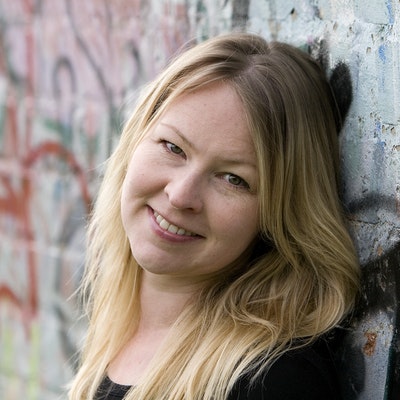 portrait photo of Michelle Robinson