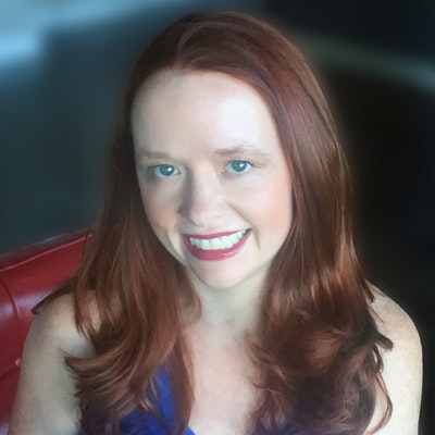 portrait photo of Hollie Overton