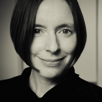 portrait photo of Selina Todd