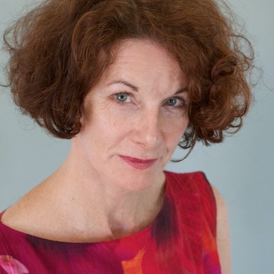 portrait photo of Joanna King
