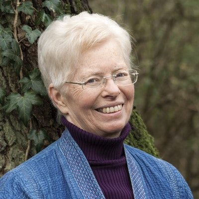 portrait photo of Kate Carne