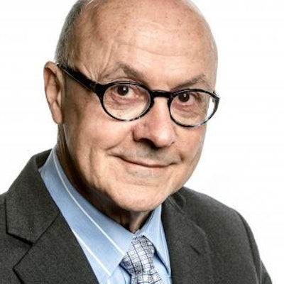 portrait photo of John Edwards