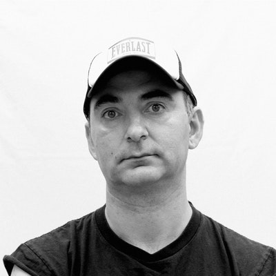 portrait photo of Mark Dapin