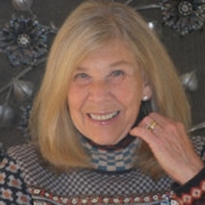 portrait photo of Jan Brett
