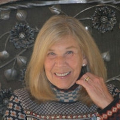 portrait photo of Jan Brett