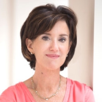 portrait photo of Susan Packard