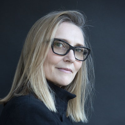 portrait photo of Elizabeth Fremantle