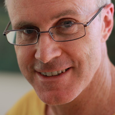 portrait photo of Matt Ottley