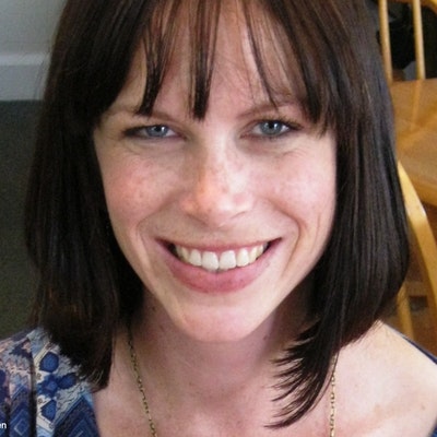 portrait photo of Leigh Marsden