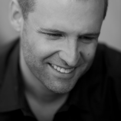 portrait photo of Steve Worland