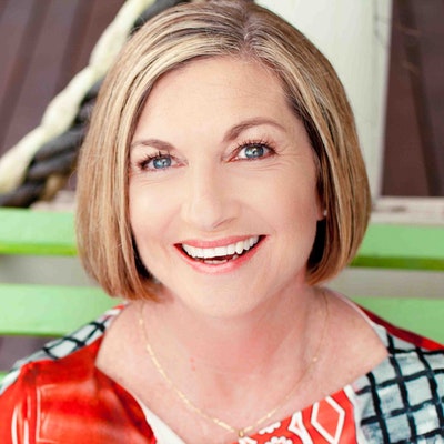 portrait photo of Helene Young