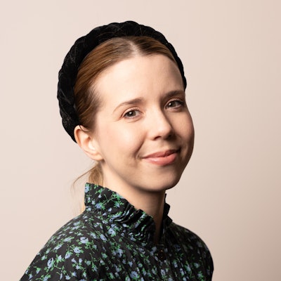 portrait photo of Krystal Sutherland