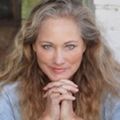portrait photo of Shari Shattuck