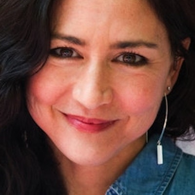 portrait photo of Diane Les Becquets