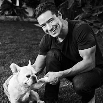 portrait photo of Mario Lopez